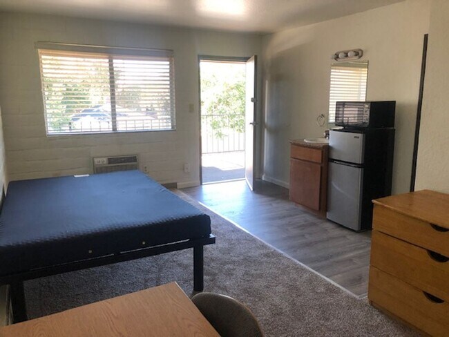Interior Photo - the Habitat Flats
