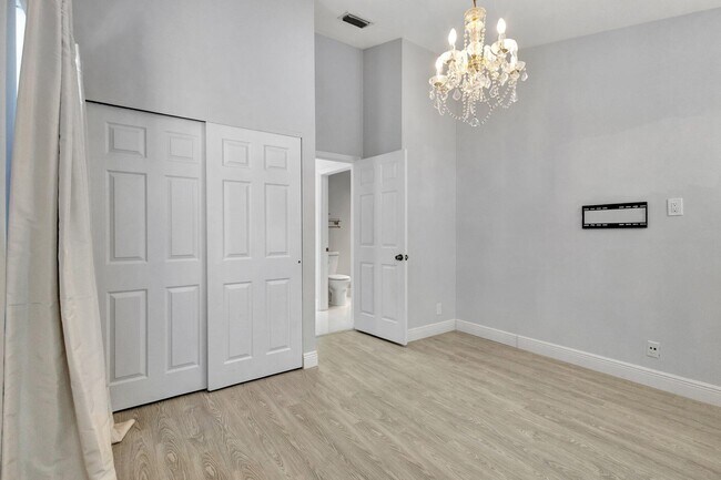 Building Photo - 3807 Candlewood Ct