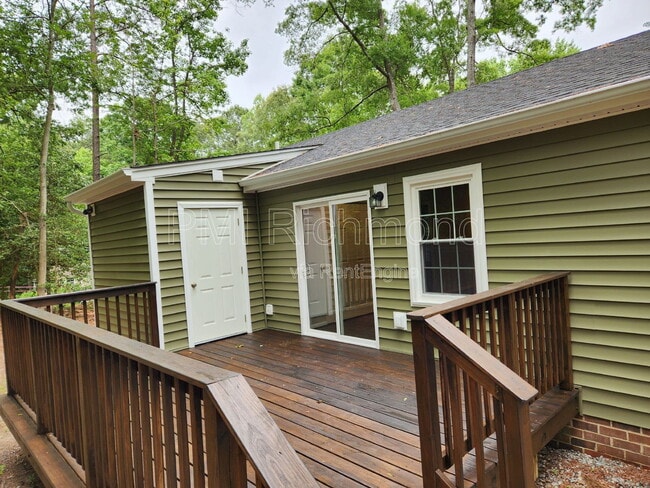 Building Photo - 4500 Sunfield Pl