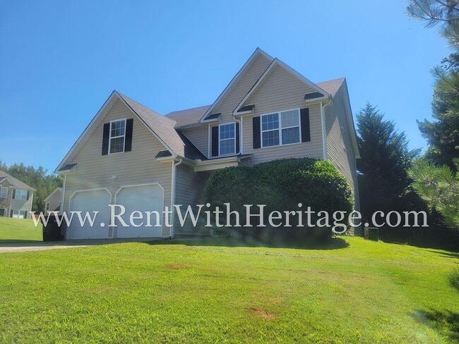 Building Photo - WOW!!!......COME SEE THIS GORGEOUS 4 BEDROOM / 3 BATH HOME IN THE POPULAR KINGSWOOD SUBDIVSION-A ...