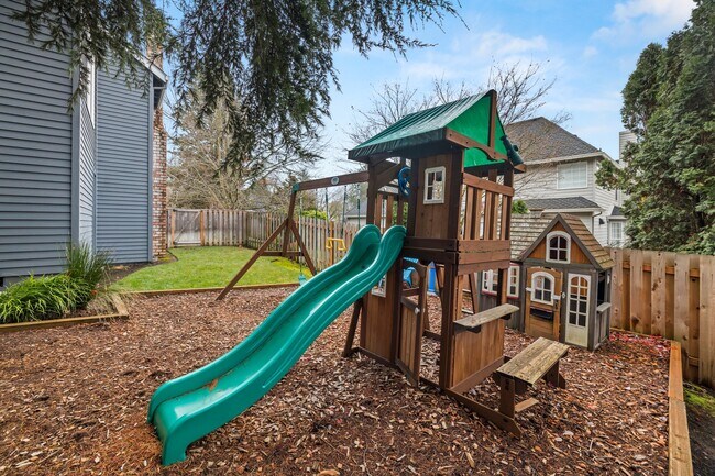 Building Photo - 12635 SW 61st Pl