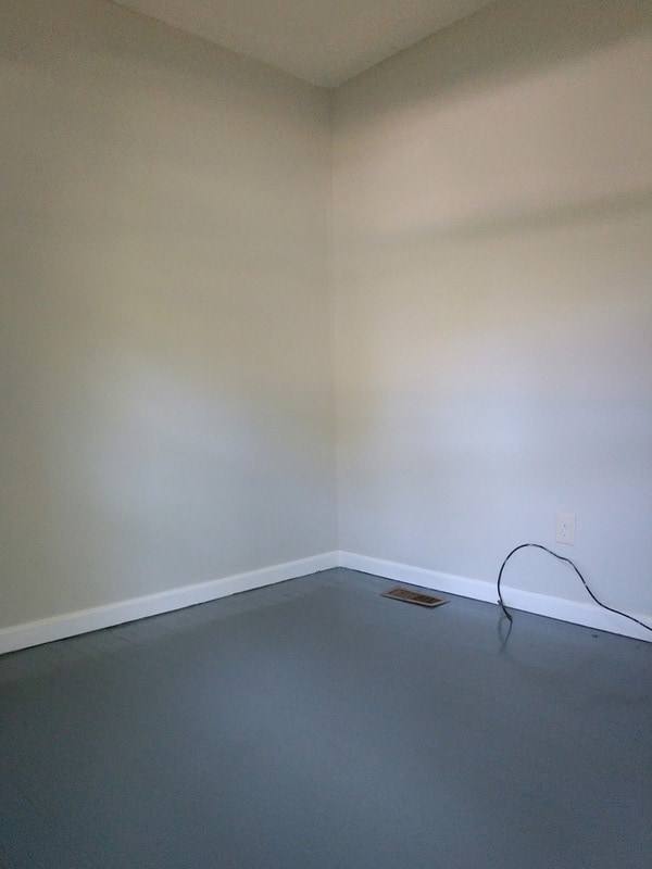 Building Photo - Noda East - 4207 Dinglewood Avenue