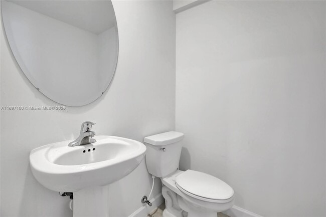 Building Photo - 20492 NW 4th Ave