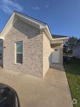 Building Photo - 2245 Rosemary Dr