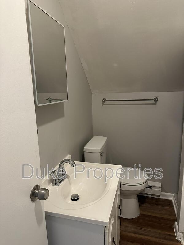 Building Photo - 7 Elizabeth St