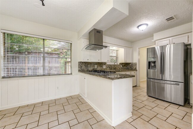 Building Photo - 8107 Durklyn Ln