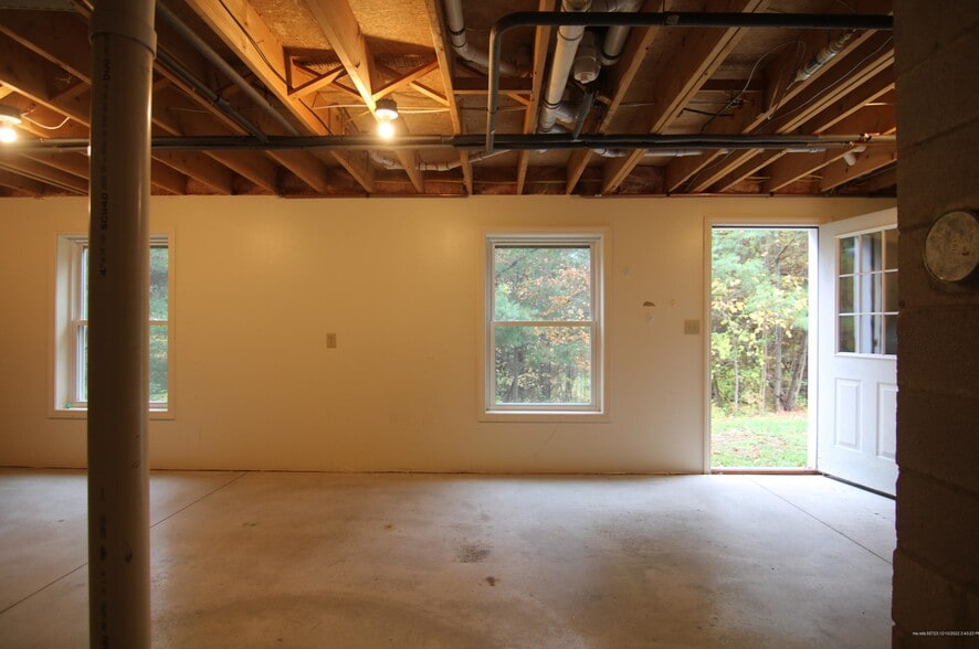 Daylight Basement - 310 Sebago Rd