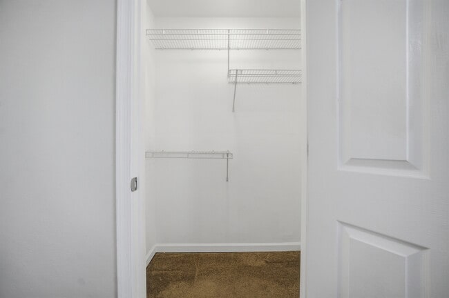 Building Photo - 5109 James St