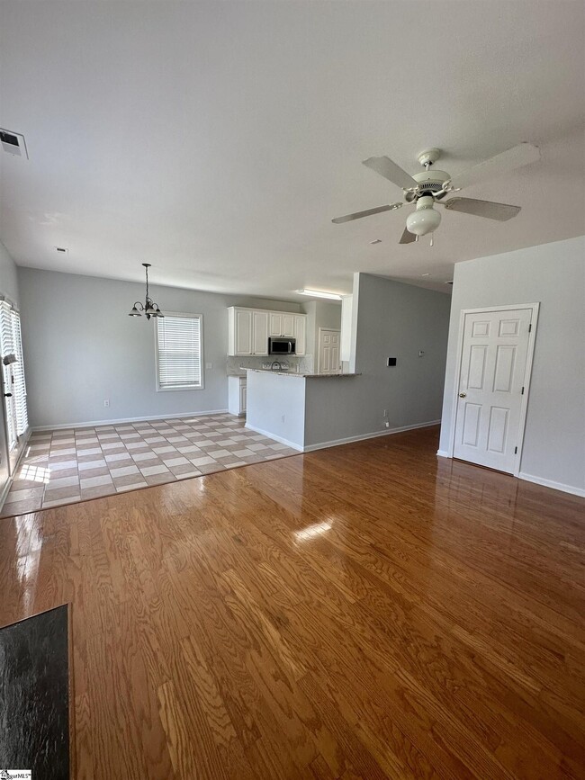 Building Photo - 205 Catalan St