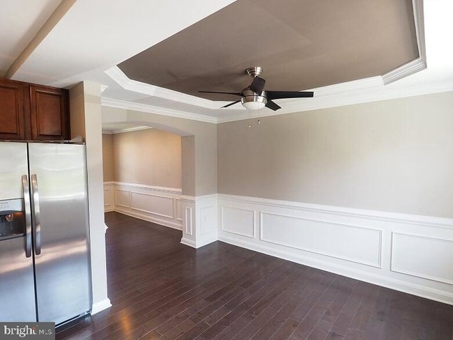 Building Photo - 7065 Eastbrook Ave