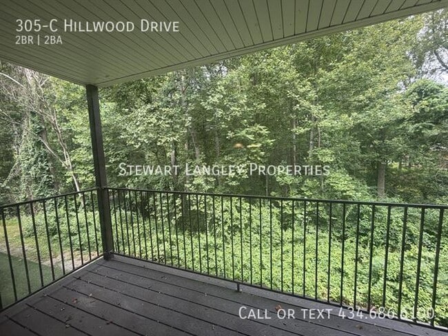 Building Photo - 305 Hillwood Dr