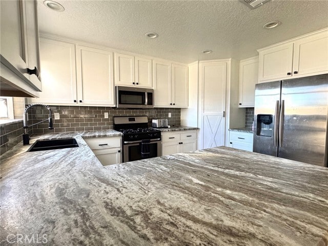 Building Photo - 12900 Briarcliff Dr