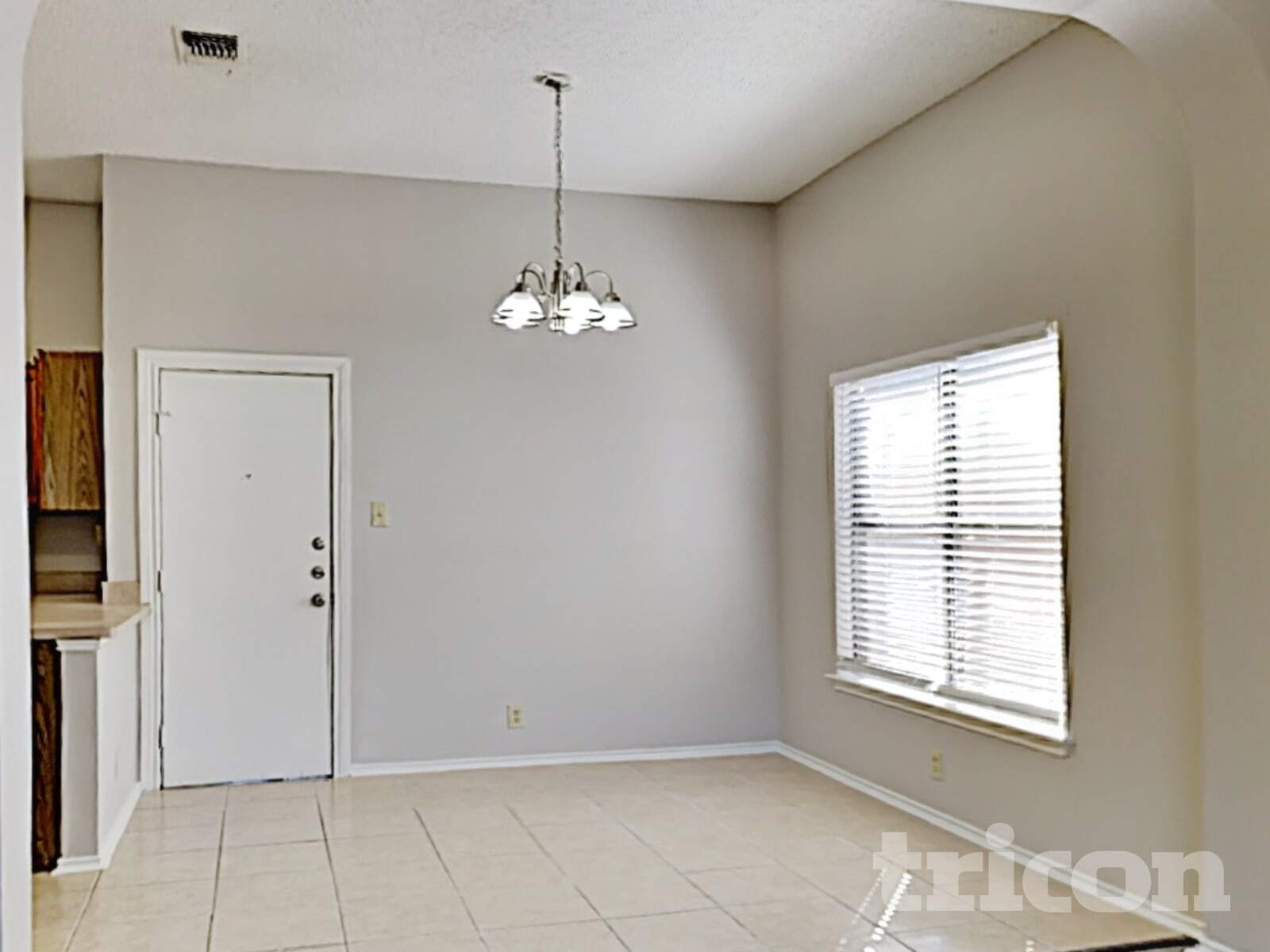 Building Photo - 7947 Flower Trail