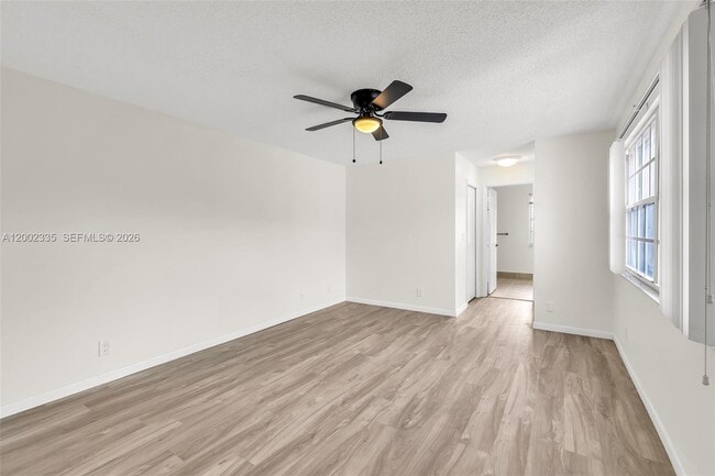 Building Photo - 11163 Chandler Dr