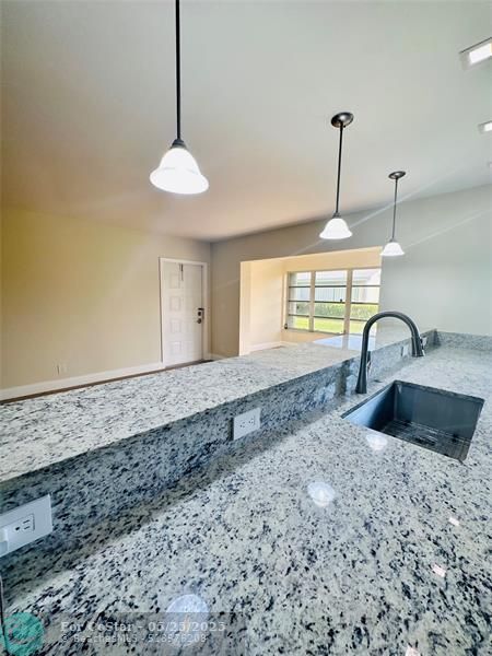 Building Photo - 14676 Canalview Dr
