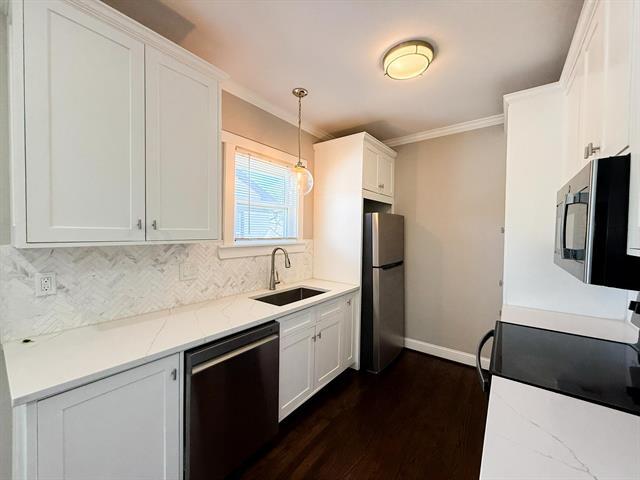 Building Photo - 4114 Junius St