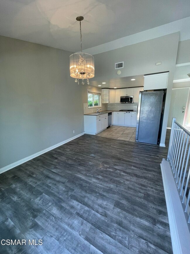 Building Photo - 668 Cervantes Ct