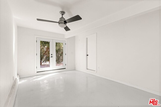 Building Photo - 1434 24th St