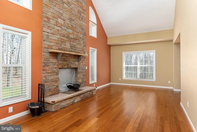 Building Photo - 289 Slate Ln