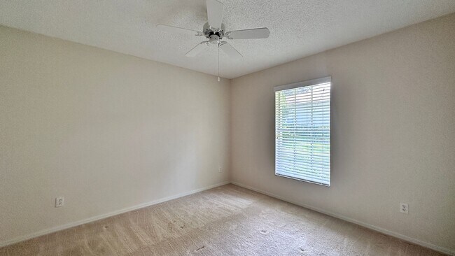 Building Photo - 7468 Aprelle Dr