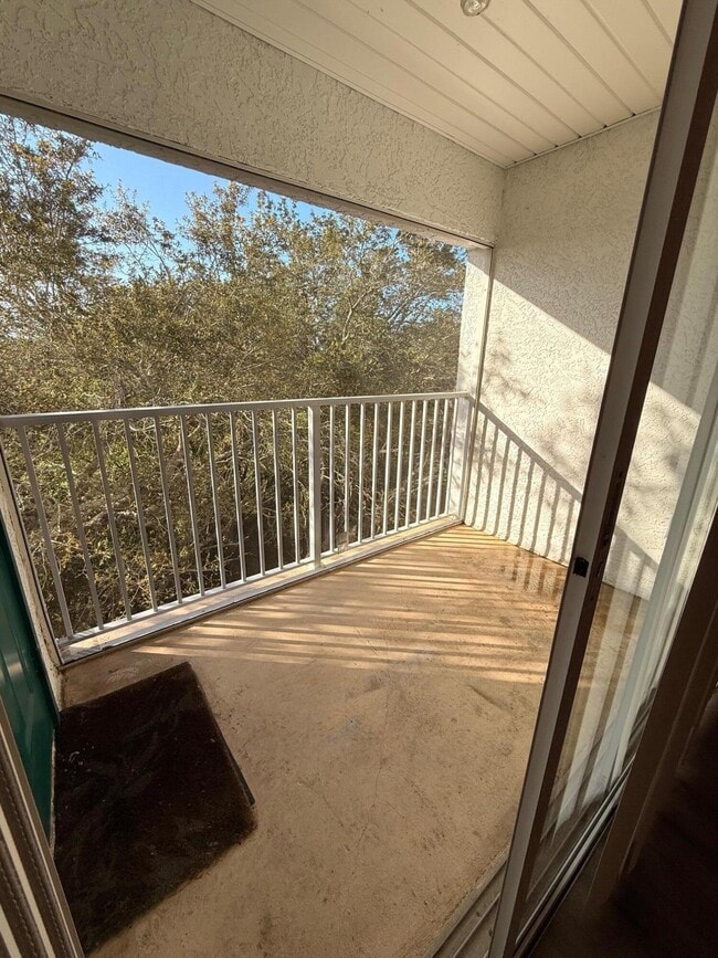 Building Photo - 4276 Calinda Ln