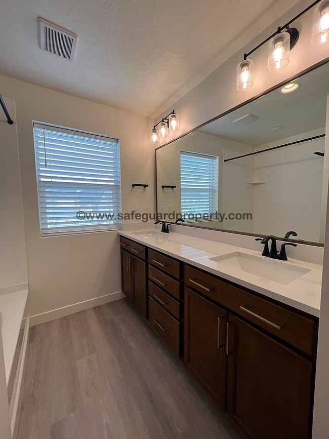 Building Photo - Fabulous Home in Eagle Mountain