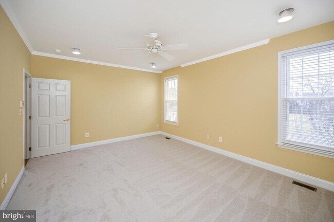 Building Photo - 13784 Charismatic Way