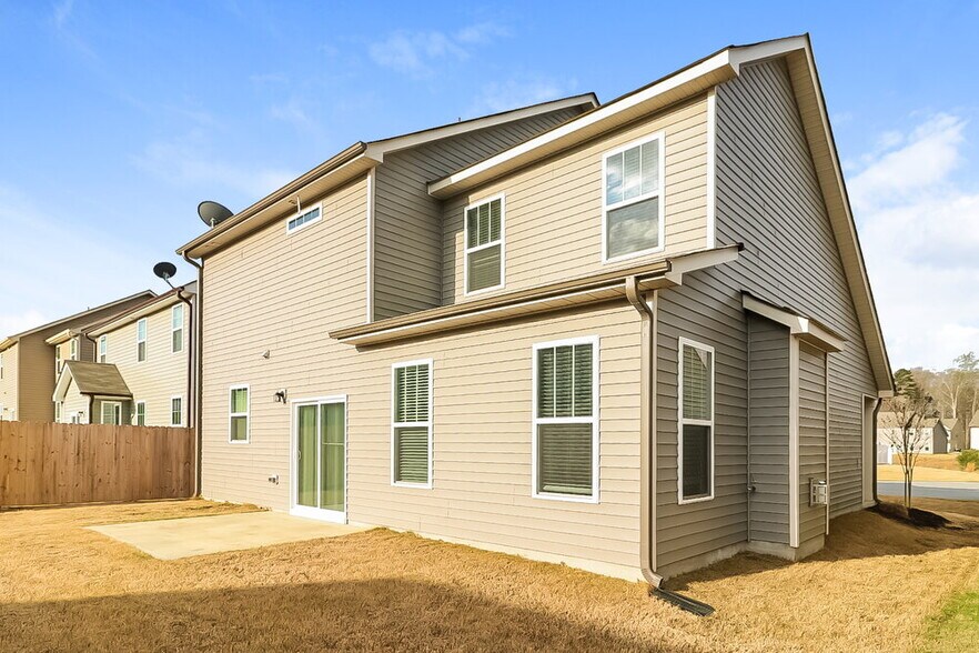 Building Photo - 454 Outwater Ridge Dr