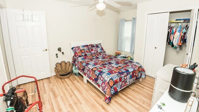 Building Photo - Charming 4BR Townhome in Panama City Beach