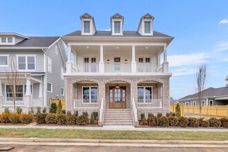 Building Photo - Luxury living in this brand new home - Franklin, TN