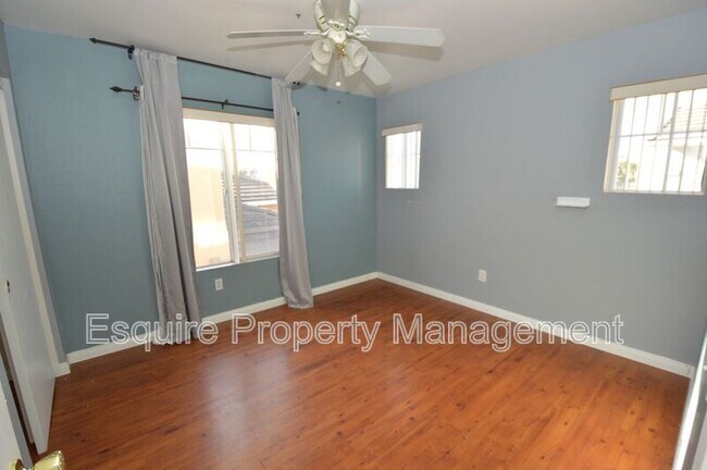 Building Photo - 227 Galante Way