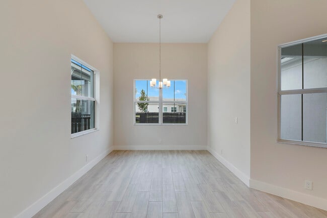 Building Photo - 12549 Nautilus Cir