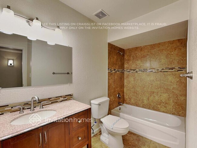 Building Photo - 2831 S Don Luis Cir