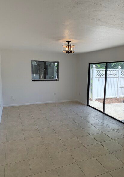 Building Photo - 7724 Tamara Lee Ct