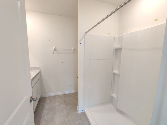 Building Photo - 32618 Canyonlands Dr