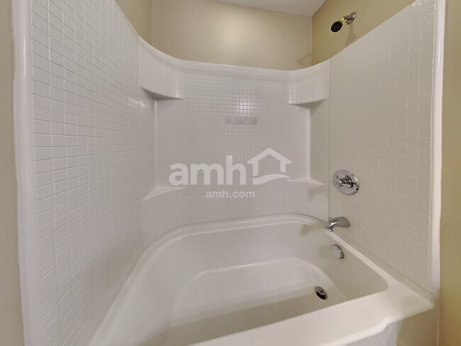 Building Photo - 317 Drayton Place Dr