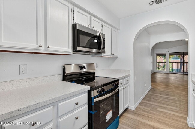 Building Photo - 2107 Hidden Grove Ln