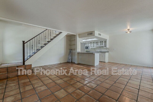 Building Photo - 8638 S 51st St