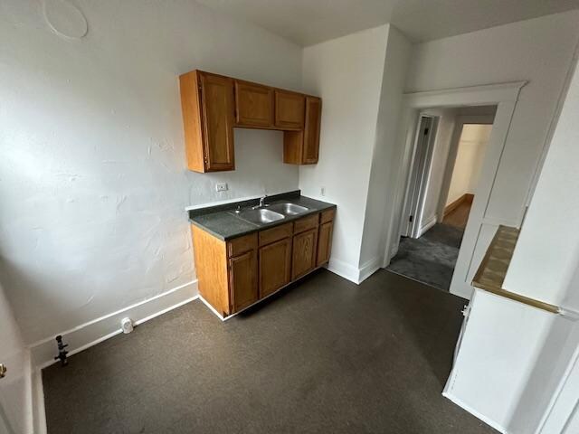 Building Photo - 121 Sturtevant St