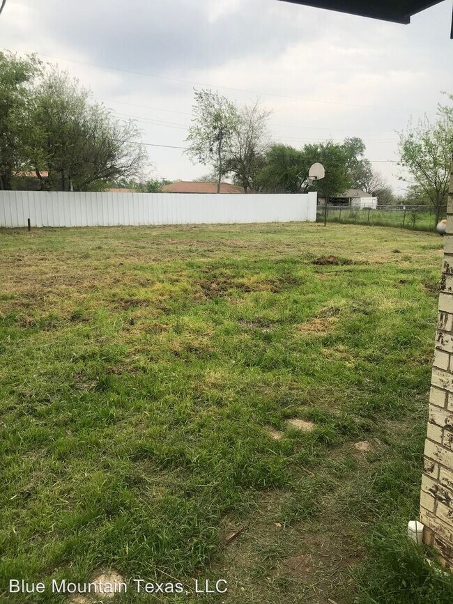 Building Photo - 3 br, 2 bath House - 2531 Millsap Highway
