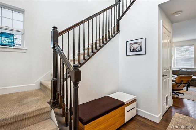 Building Photo - 3496 Ulster St