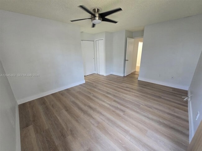 Building Photo - 740 SW 99th Ct