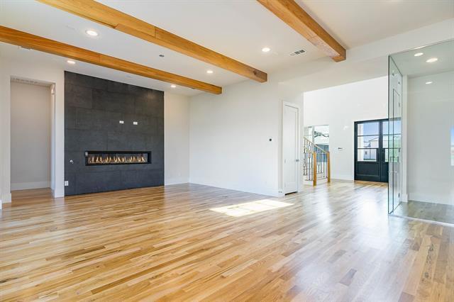 Building Photo - 1601 St Peter Ln