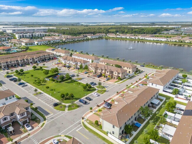 Building Photo - 11101 W 33rd Ct