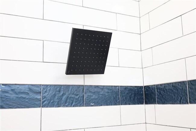 Building Photo - 1876 Sandtown Rd SW