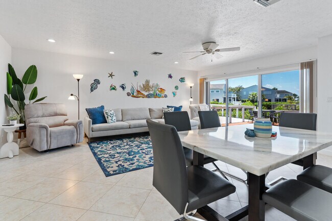 Building Photo - 2488 Harbour Cove Dr