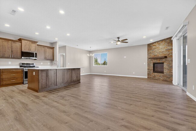 Building Photo - Brand New Home in Beautiful Prescott!