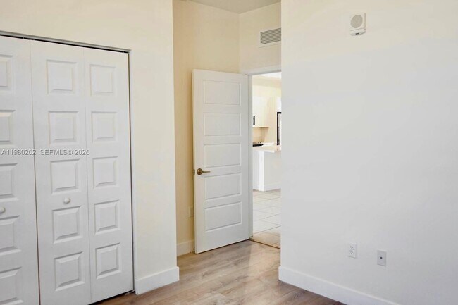 Building Photo - 7925 NW 104th Ave