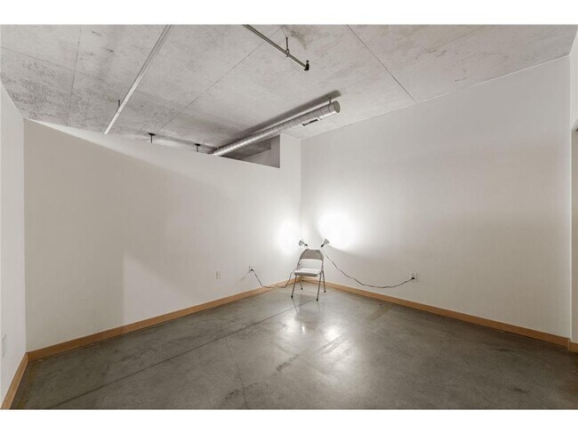 Building Photo - 720 N 4th St