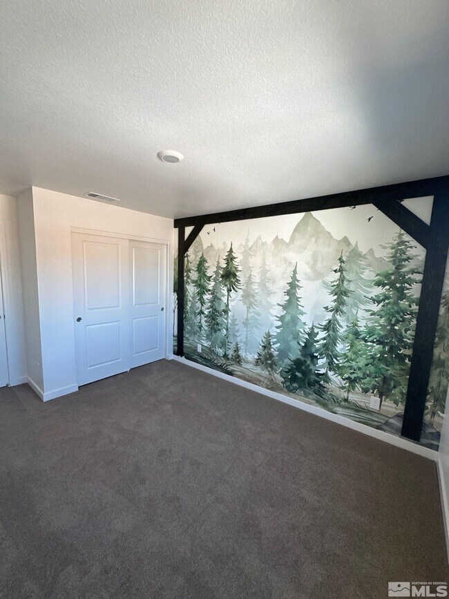 Building Photo - 420 Summer Triangle Dr